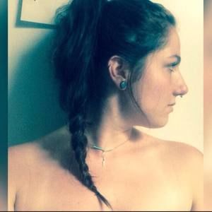 Meet your Posher, Daniela